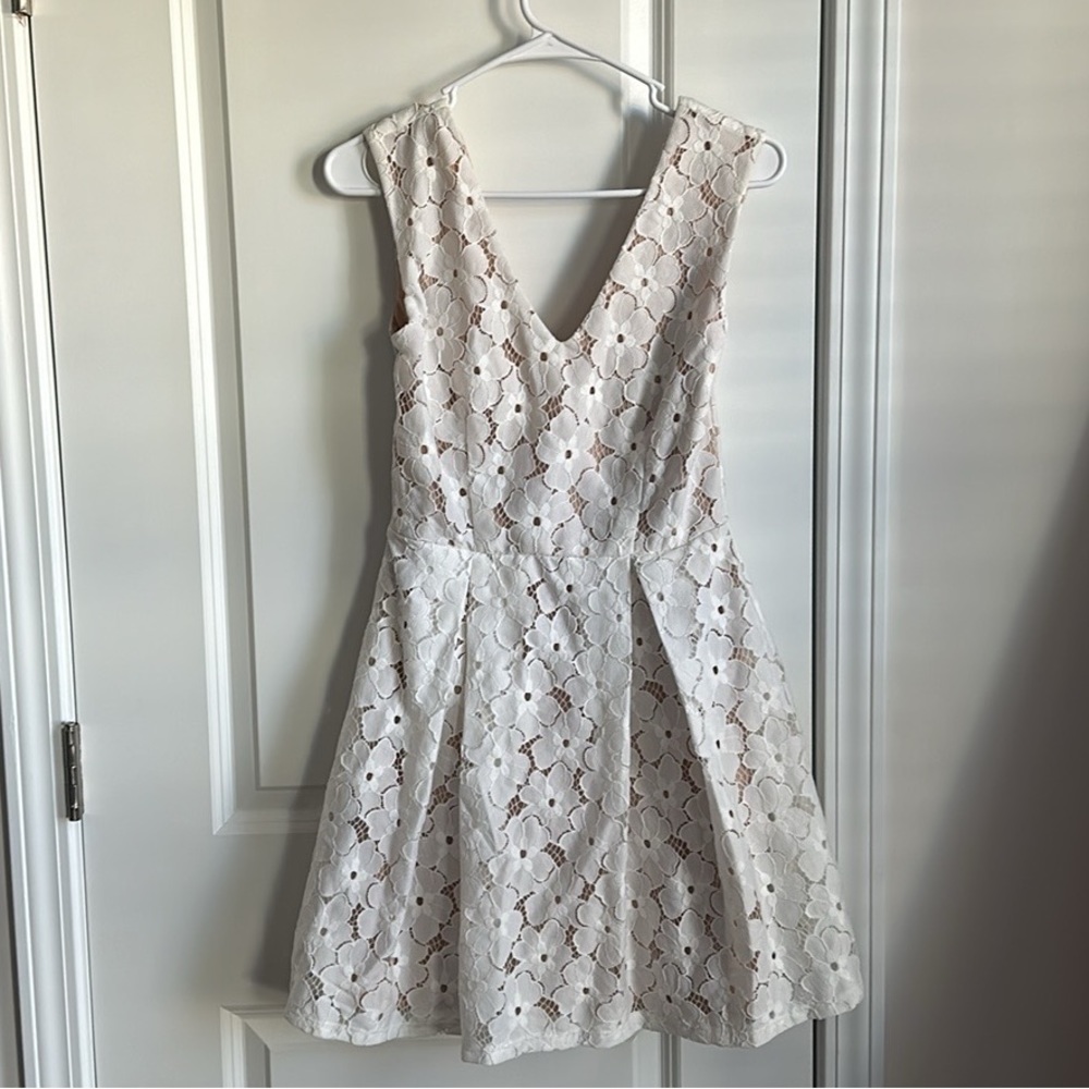 Dress details: size 7, white floral lace overlay, tan undertone